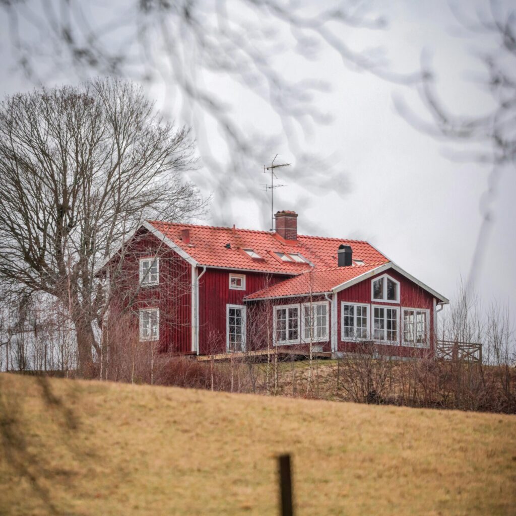 Rött hus i Dalarna.